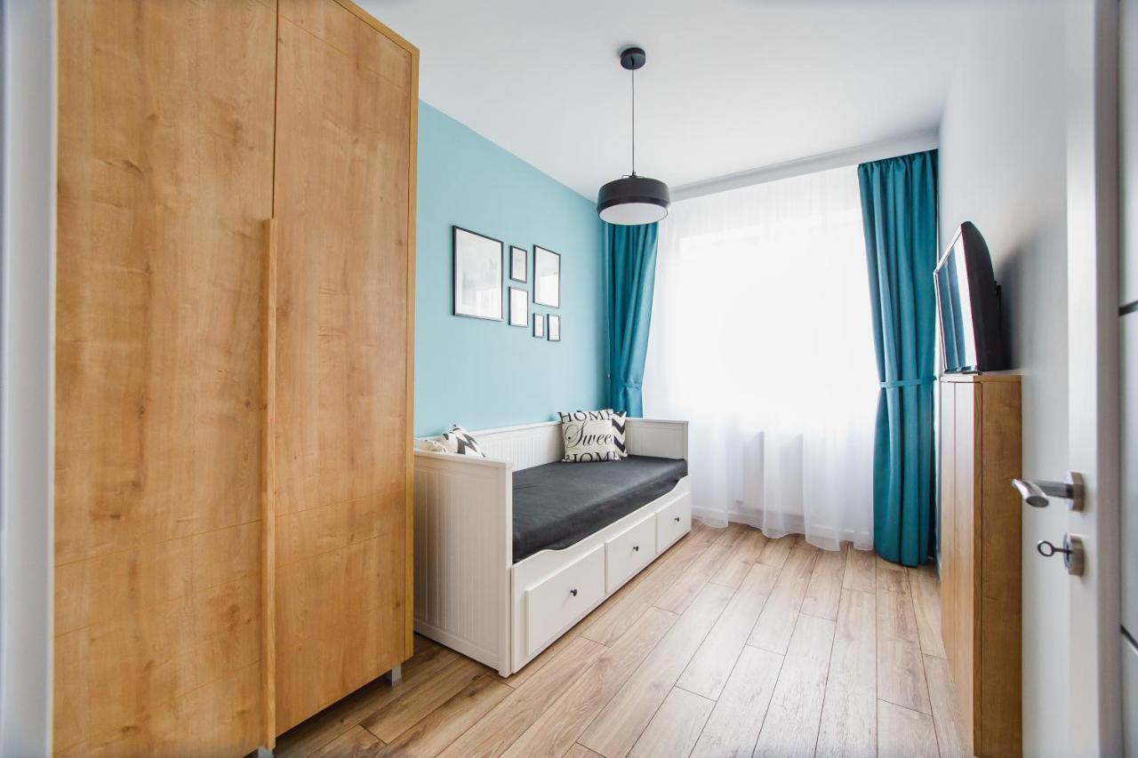 Gorgeous Home At Prima Universitatii Oradea Extérieur photo
